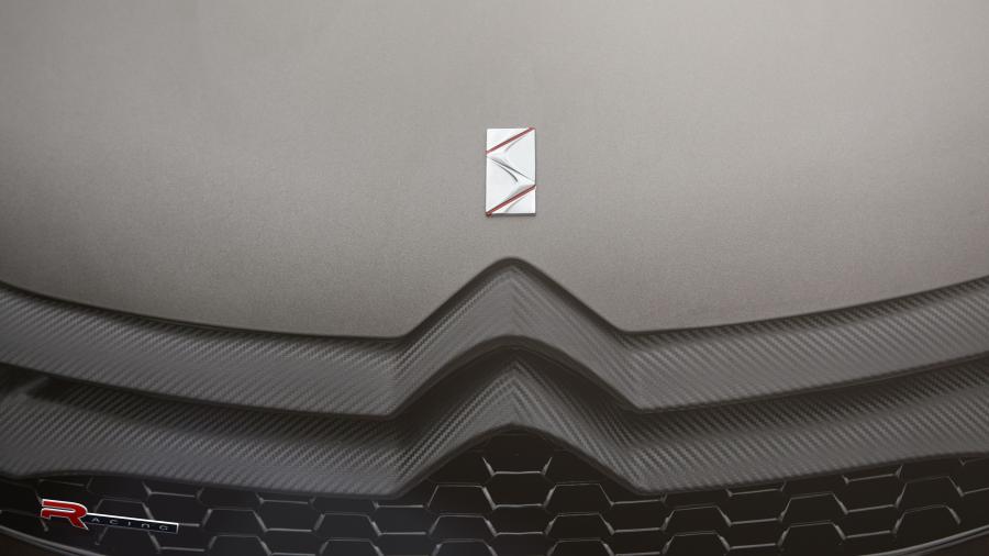  Citroen DS4 Racing Concept 2012 года  (фото 3 из 15)